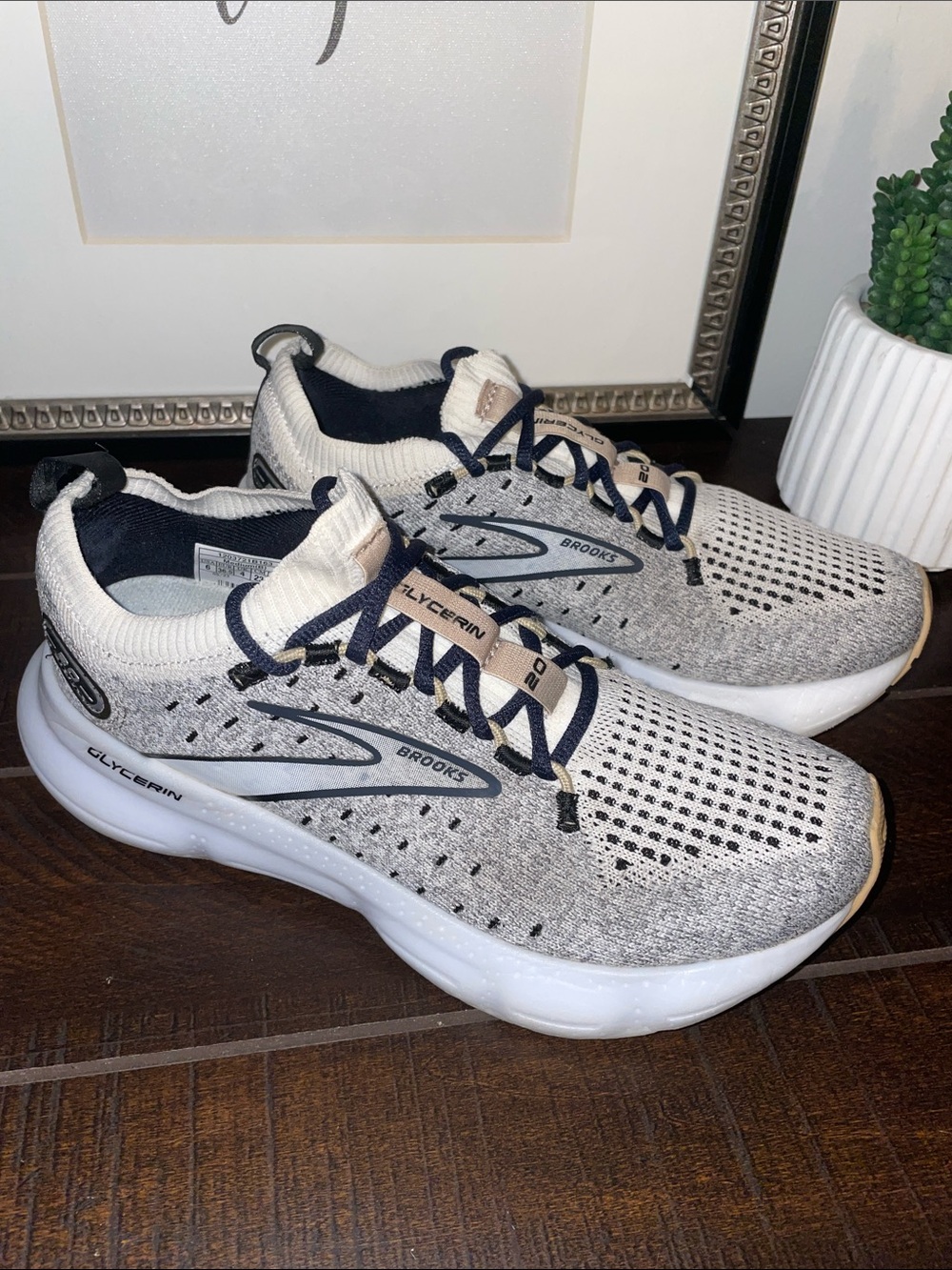Brooks GTS Glycerin Stealthfit 20 Women's Running Sneakers Size 6 - Picture 15 of 16